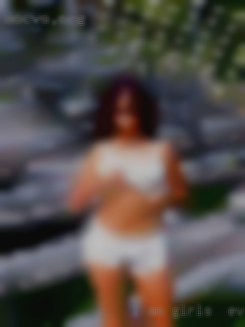 I am a pretty girls in Evansville, MN active guy.